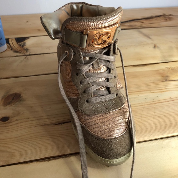 MICHAEL KORS size9 sold out Nikko II WedgeSneaker - Picture 13 of 15